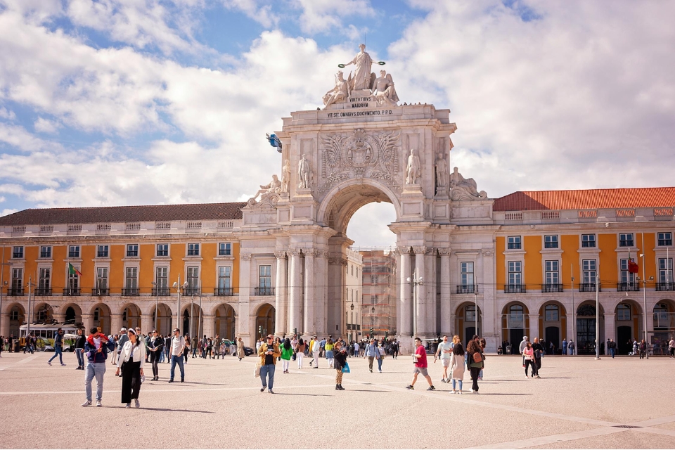 Portugal Lanjutkan Tempoh Sah Dokumen Imigran Di Tengah Tunggakan