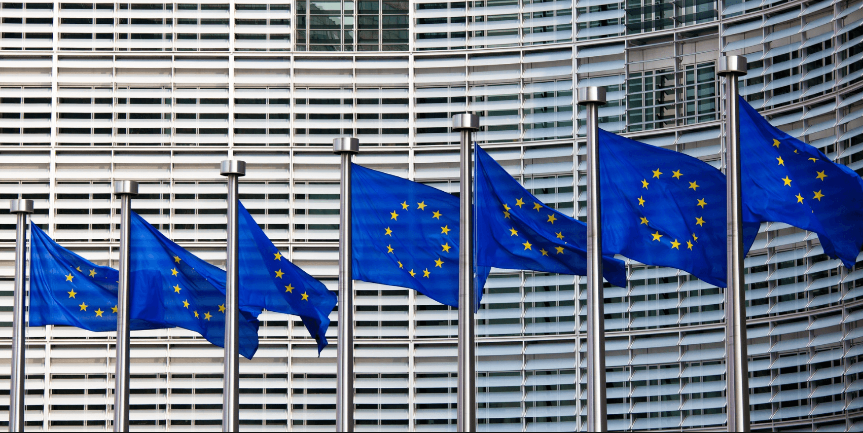 EU Memudahkan Peraturan untuk Warga Negara Ketiga Untuk Mendapatkan Status Pemastautin Jangka Panjang