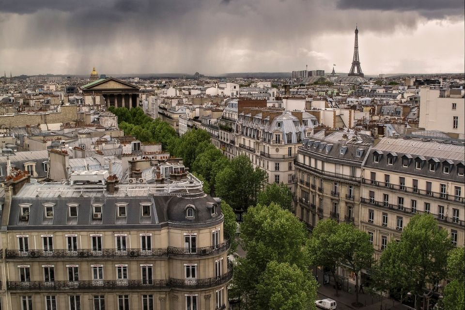 Industri Pelancongan Perancis Mendapat Rangsangan Daripada Rancangan Netflix