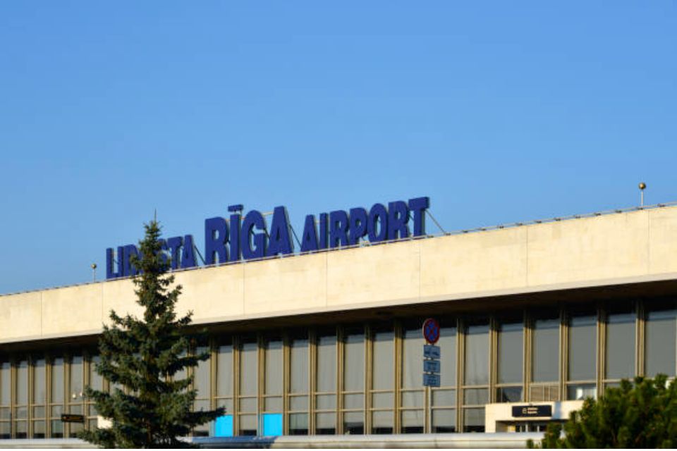 Pihak Berkuasa Latvia Lapor Lonjakan Dalam Percubaan Berlepas Haram di Lapangan Terbang Riga